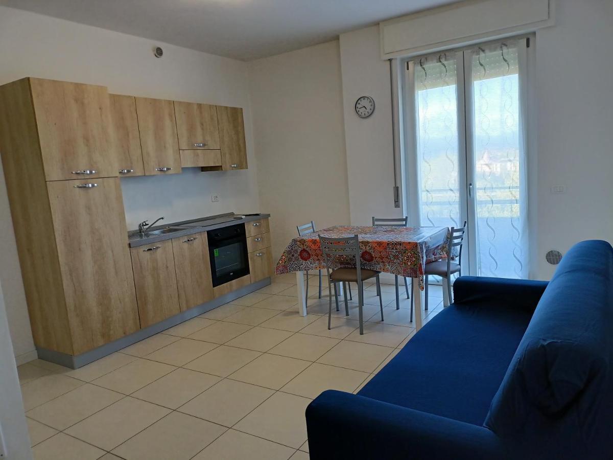 Il Turistiere Apartman Cavalcaselle Kültér fotó
